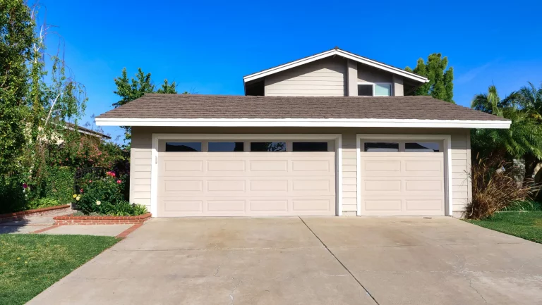 House facing garage doors